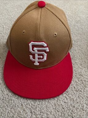 San Francisco Giants- SF Logo Baseball Cap - Brown & Red